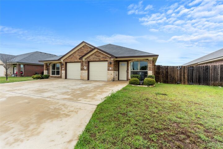 Property Photo:  4310 Hunters Place Drive  TX 76549 