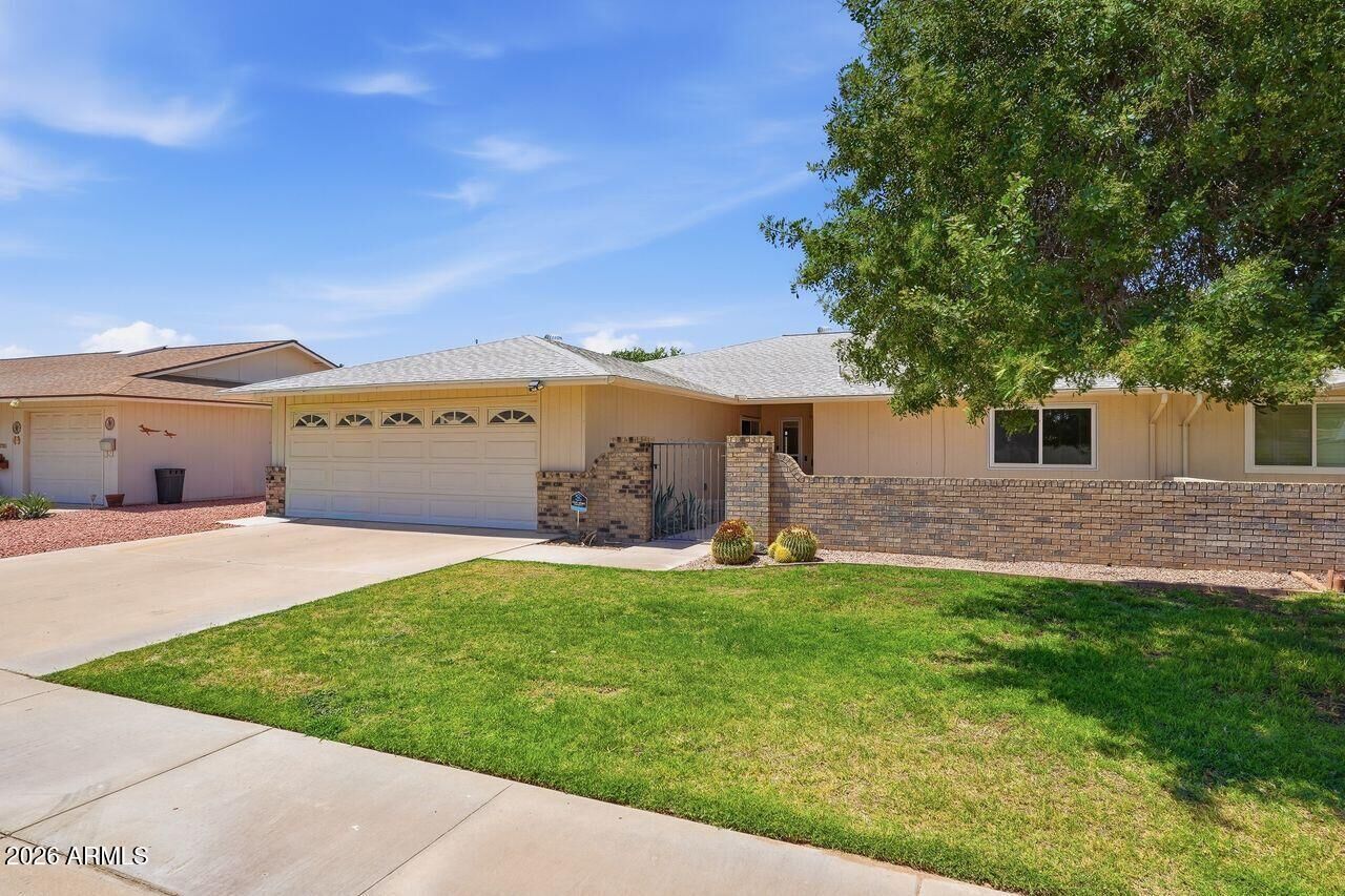 Property Photo:  10548 W Campana Drive  AZ 85351 