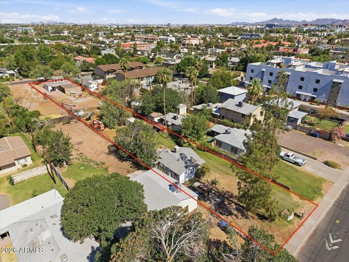 Property Photo: 914 S Farmer Avenue AZ 85281