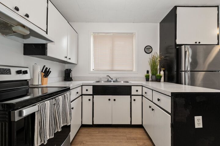 Property Photo:  65321 Pine Close  BC V0K 1C0 