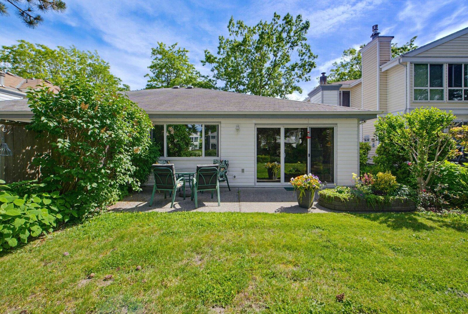 Property Photo: 12263 92 Avenue BC V3V 1G3