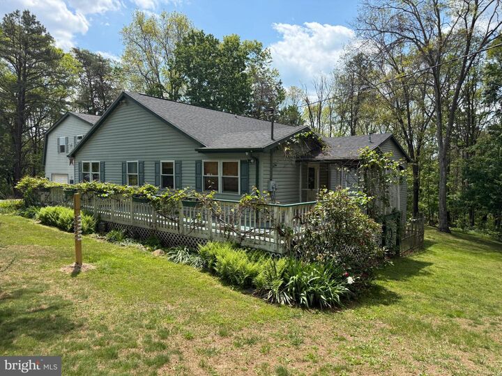 Property Photo:  575 N River Highlands Road  WV 26714 