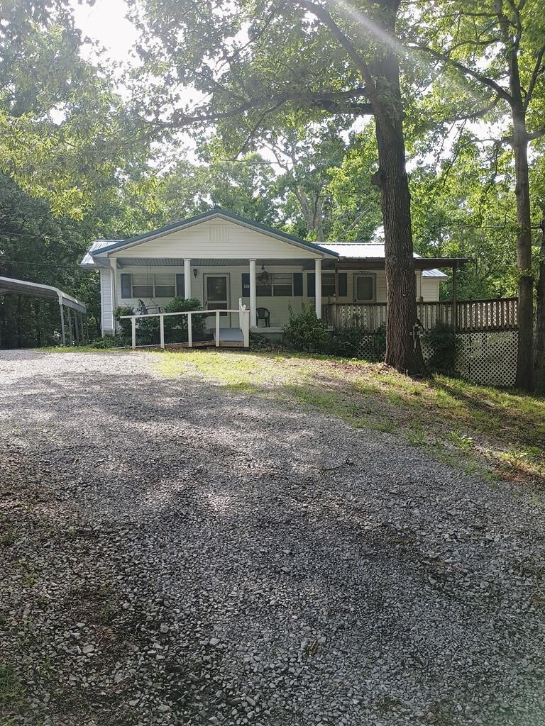 Property Photo:  981 Smyrna Circle  GA 30705 