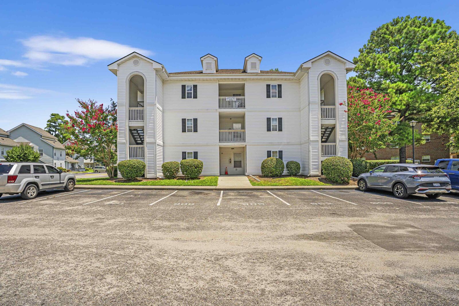 Property Photo: 4265 Villa Dr. 907 SC 29566