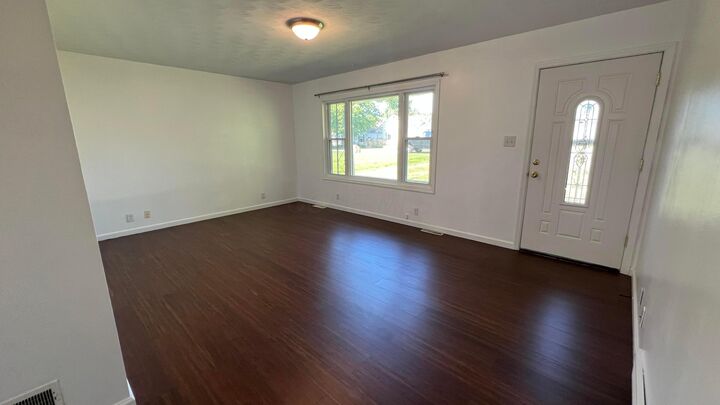 Property Photo:  159 S 33rd Street  OH 43055 