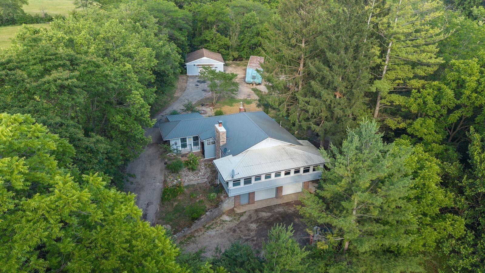Property Photo: 5025 Warrensburg Road OH 43015