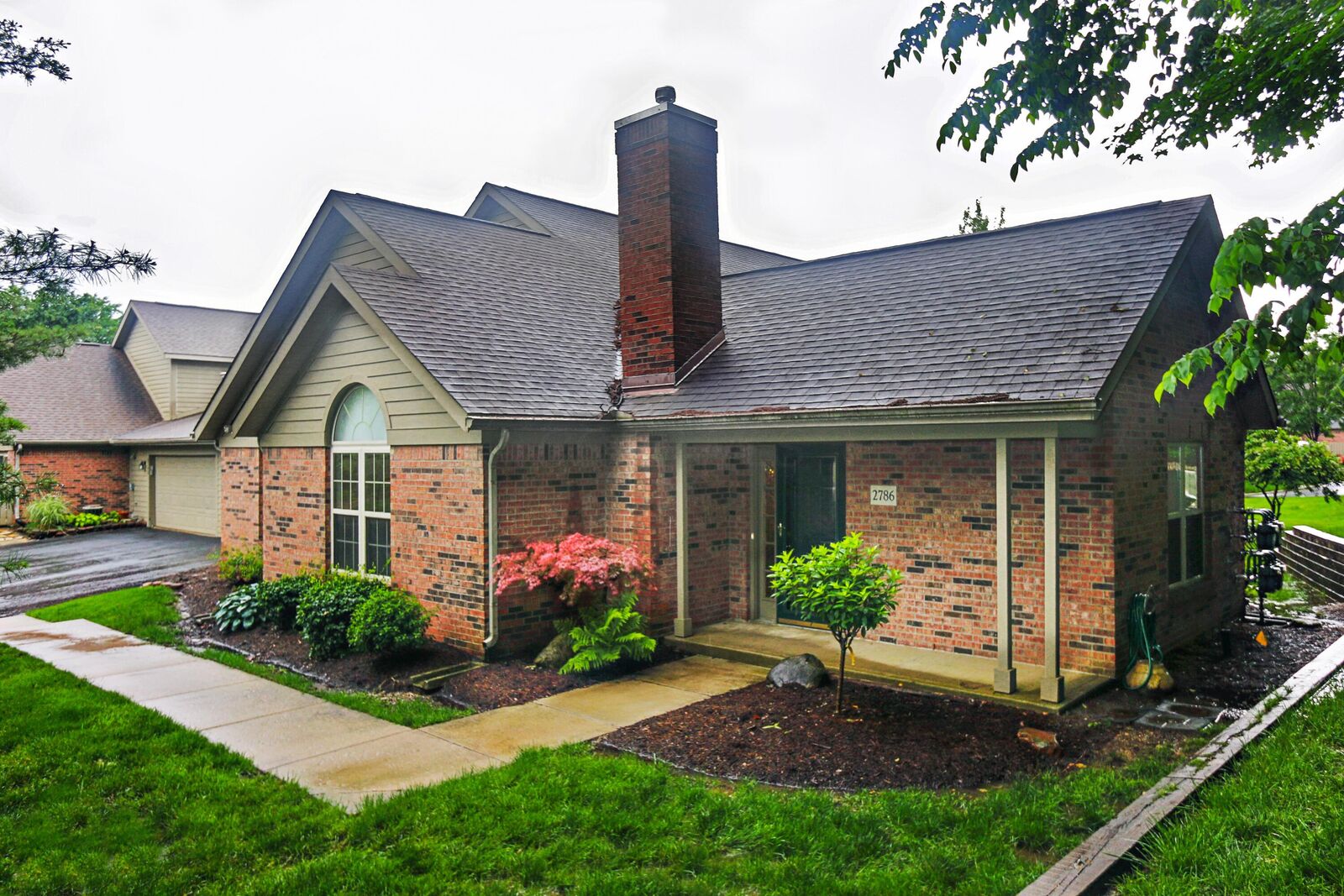 Property Photo: 2786 Laurel Wind Boulevard OH 43035