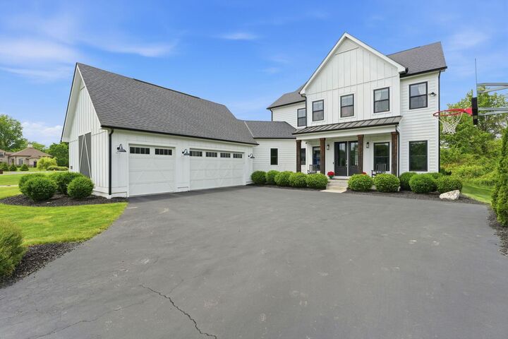 Property Photo:  420 Lackey Old State Road  OH 43015 