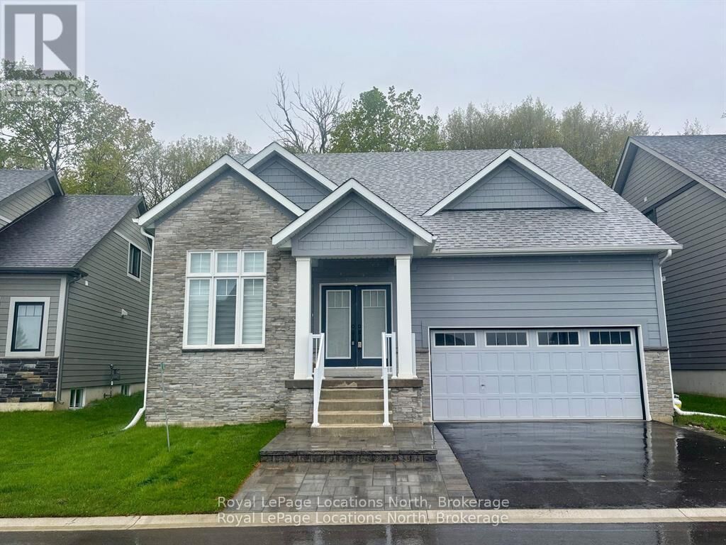 Property Photo: 132 Schooners Lane 17 ON N0H 2P0