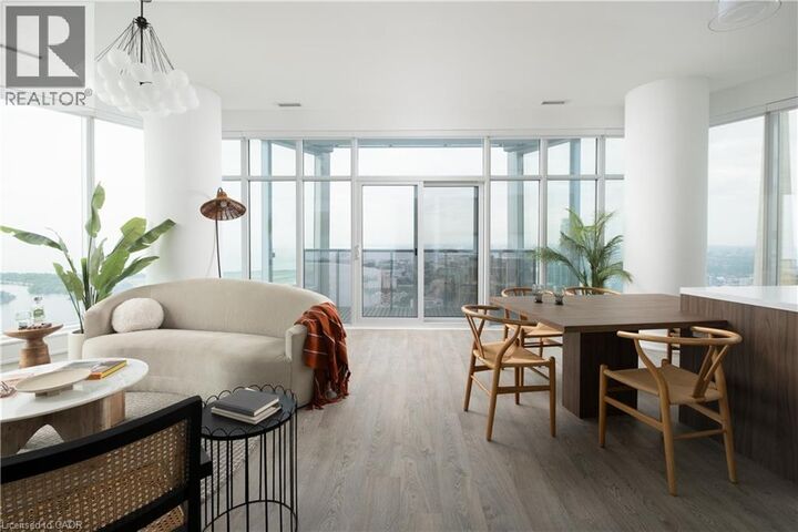 Property Photo: 10 York Street 6210 ON M5J 2L9