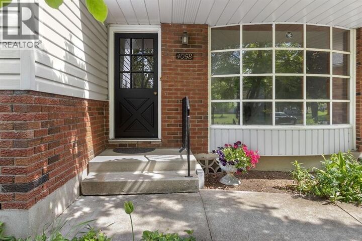 Property Photo:  4058 Charlie Street  ON N0N 1R0 
