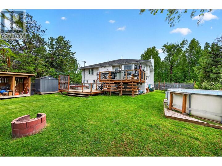 Property Photo: 517 12th Street South BC V0A 1H0