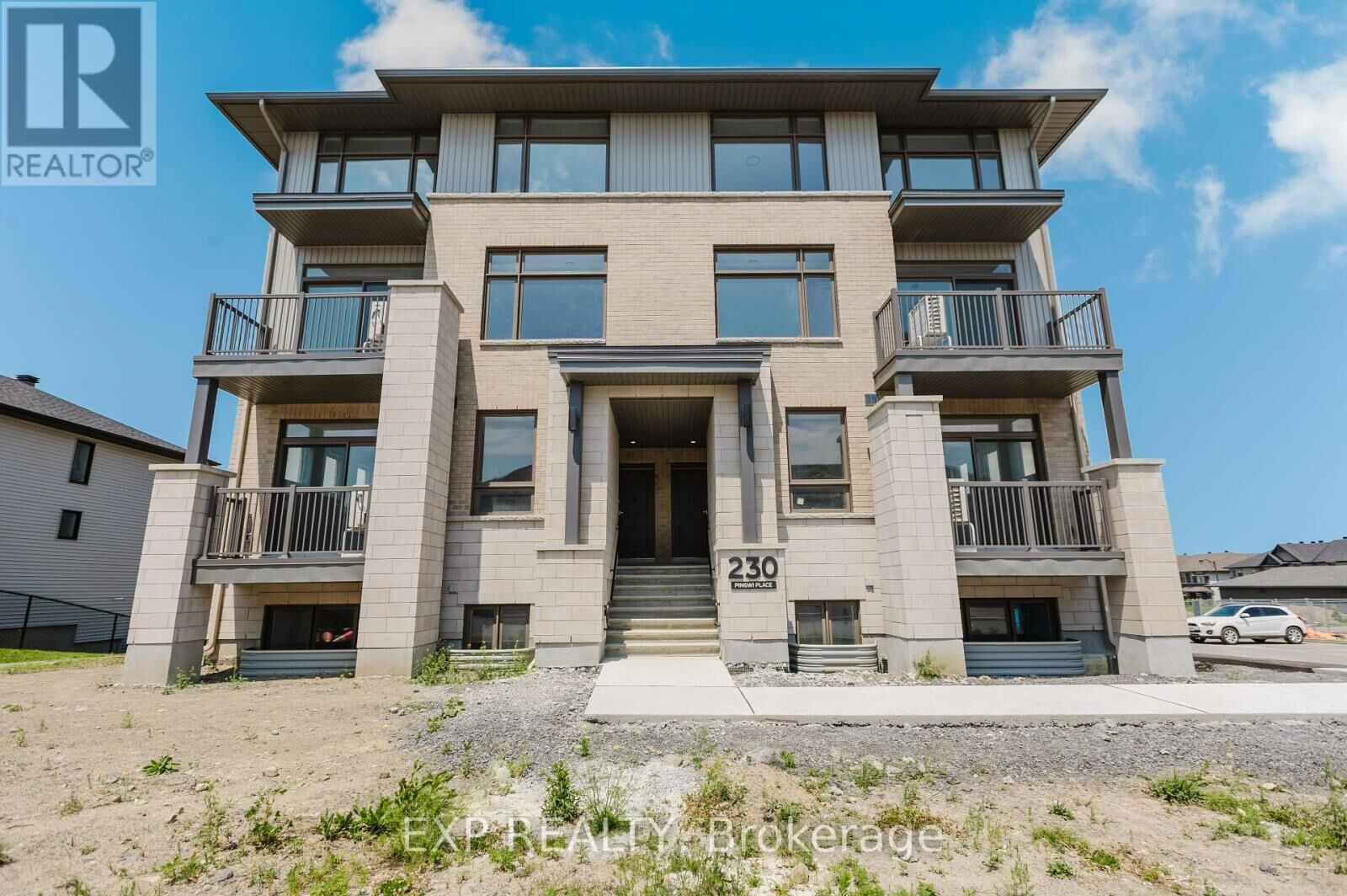Property Photo:  230 Pingwi Place  ON K1X 0E9 