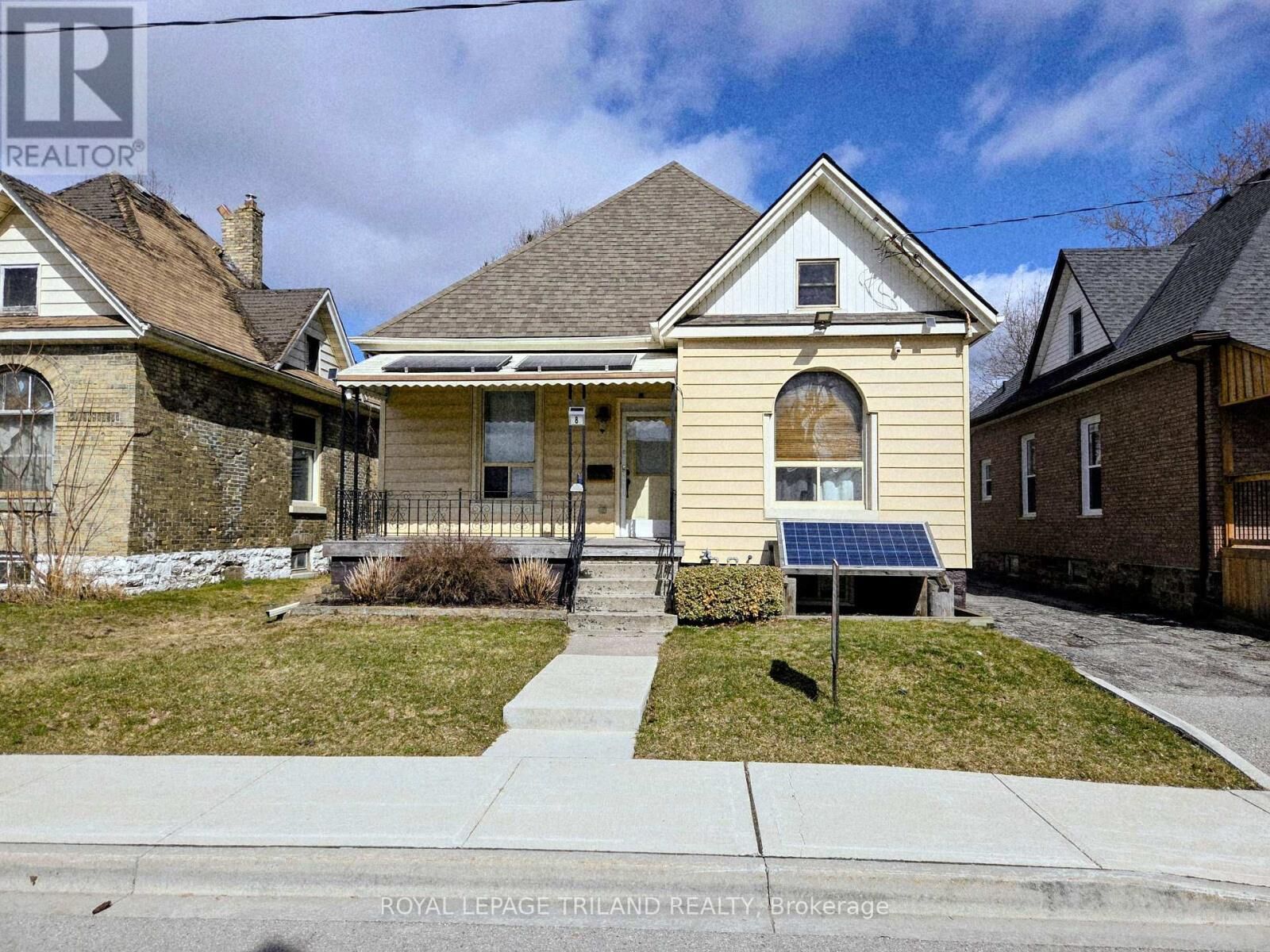 Property Photo: 8 Weldon Avenue ON N5P 1J6