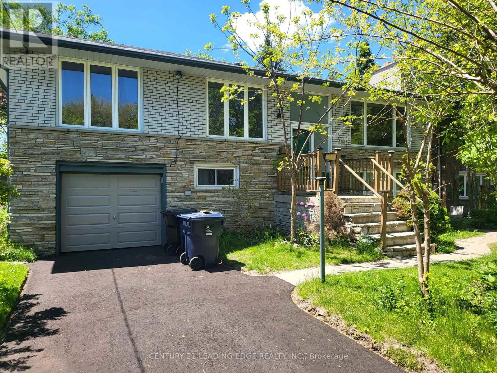 Property Photo:  168 Meadowvale Road Main Floor  ON M1C 3E3 