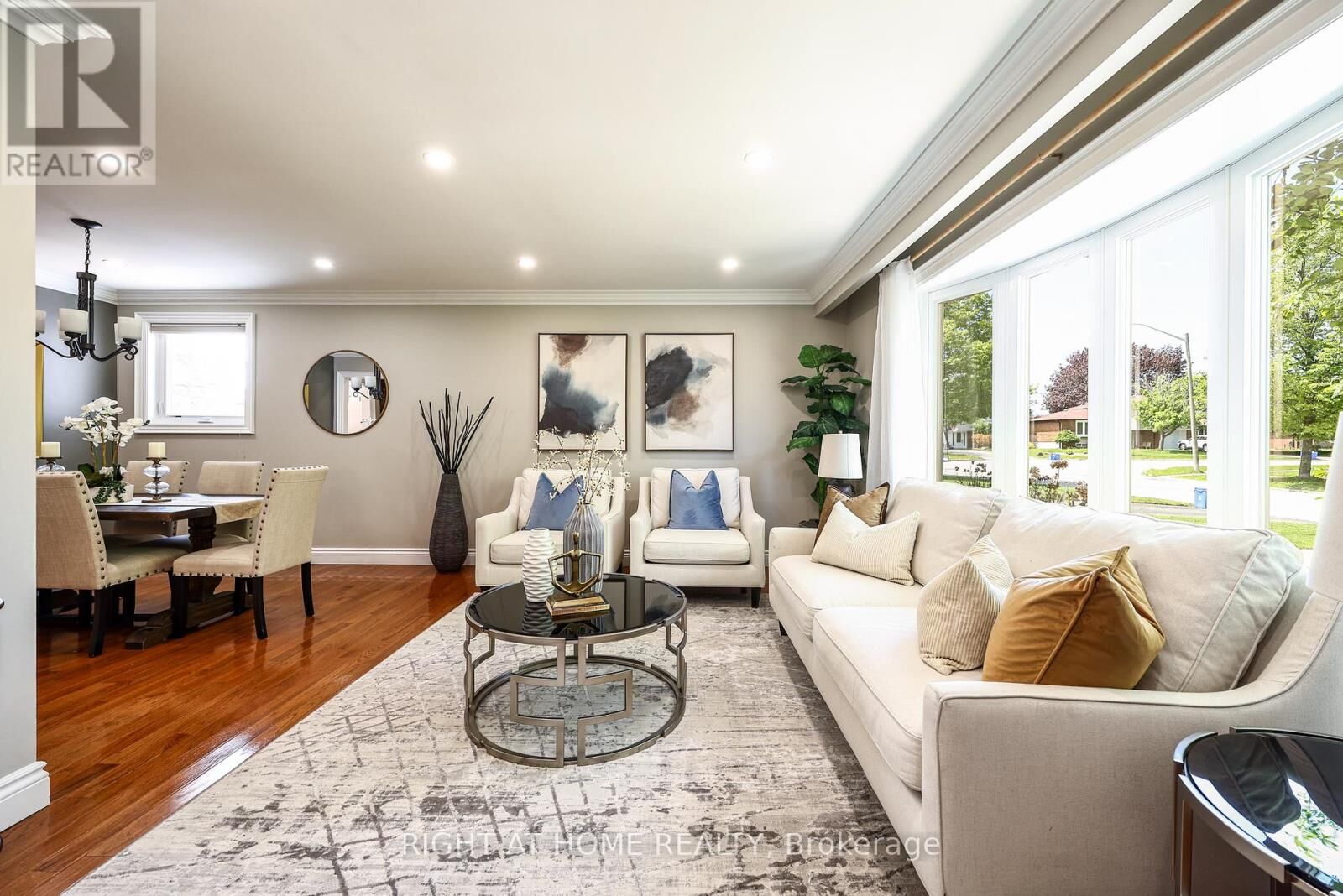 Property Photo:  62 Albery Crescent  ON L1S 2Y3 