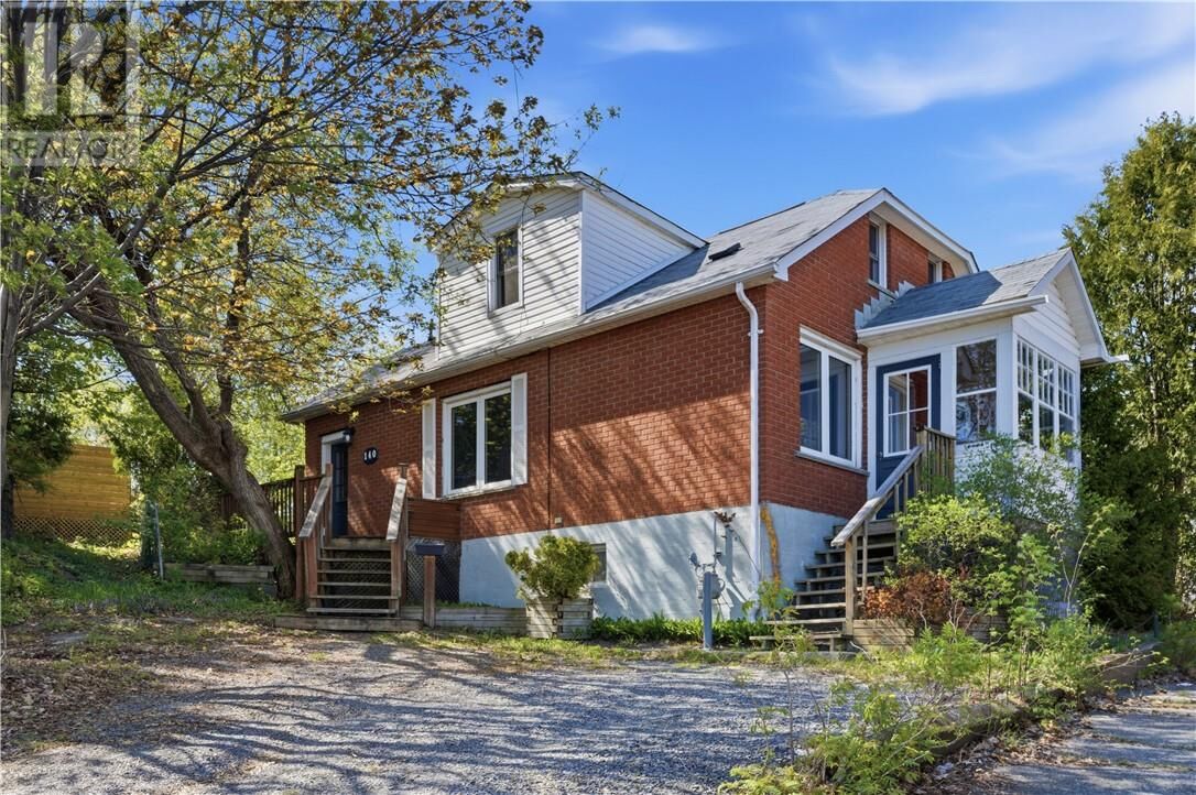 Property Photo:  140 Baker Street  ON P3C 2E9 