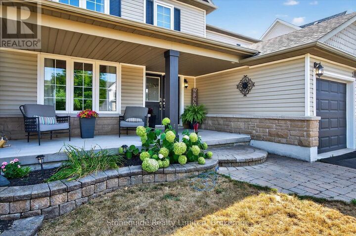 Property Photo:  1726 Ravenwood Drive  ON K9K 2P6 