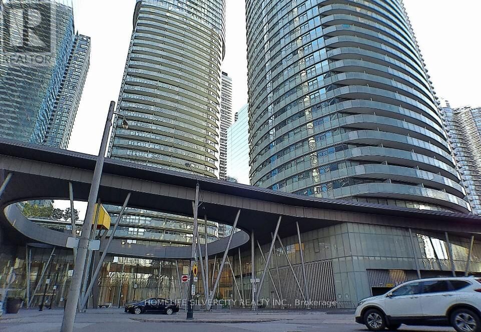 Property Photo: 12 York Street 601 ON M5J 0A9