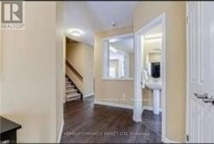 Property Photo:  486 Skyline Avenue 36  ON N5X 4B3 