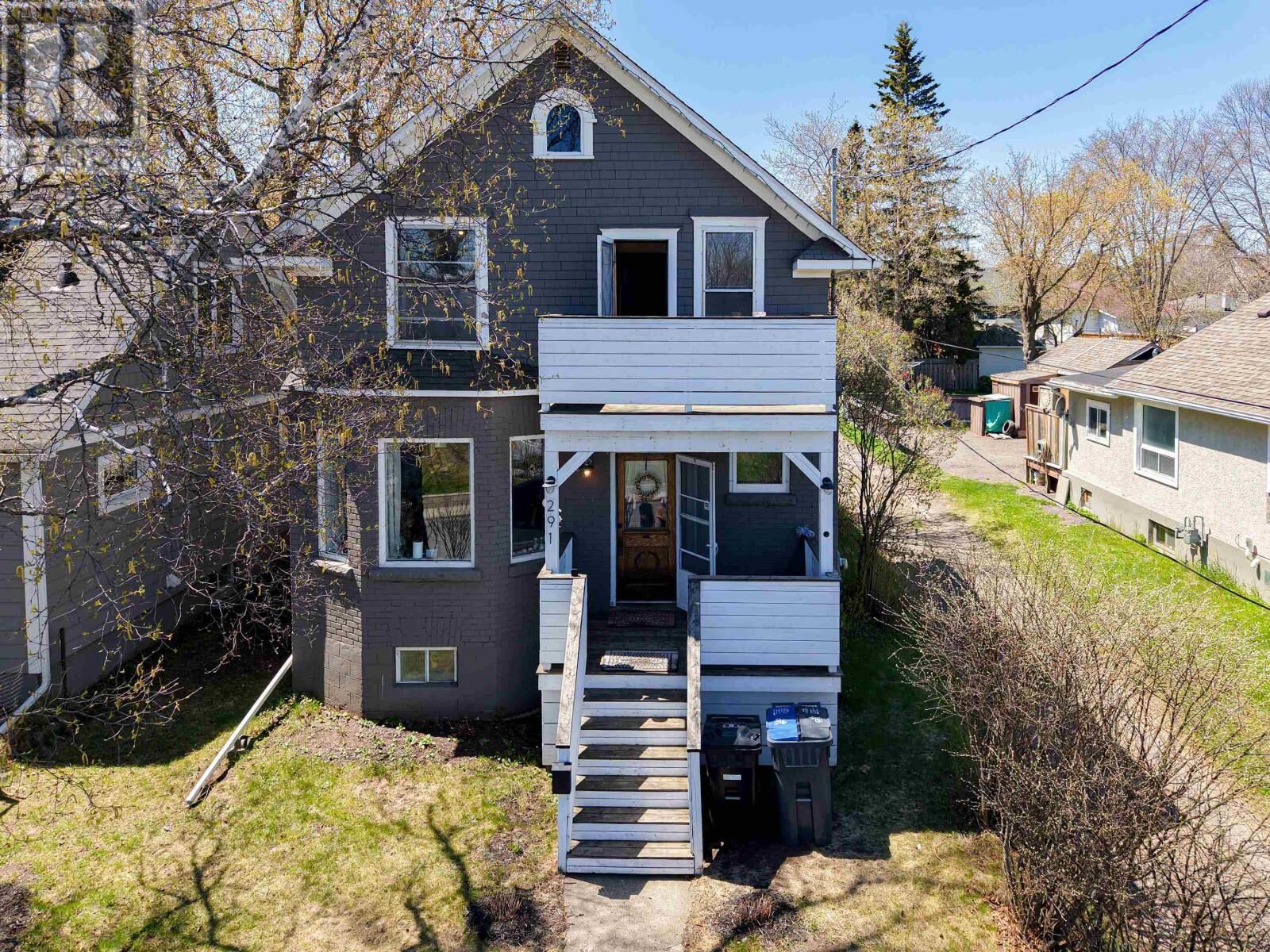 Property Photo:  291 McIntyre St  ON P7A 3B5 
