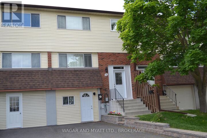 Property Photo: 31 Meadow Lane ON K7R 3R8