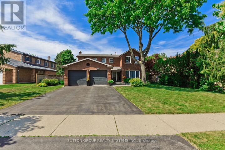 Property Photo: 6686 Barrisdale Drive ON L5N 2H3