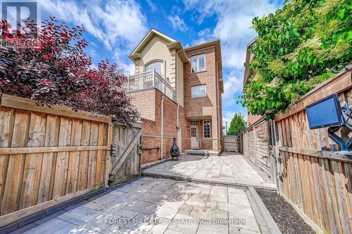 Property Photo:  41 Poetry Drive  ON L4H 3R1 