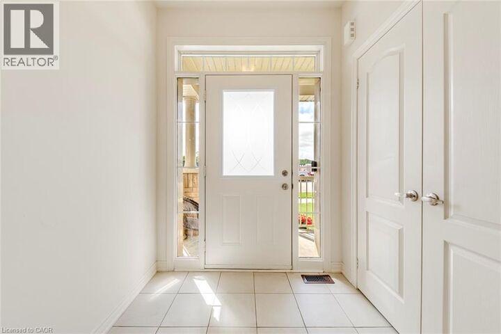 Property Photo:  407 Skinner Road  ON L8B 1Z7 