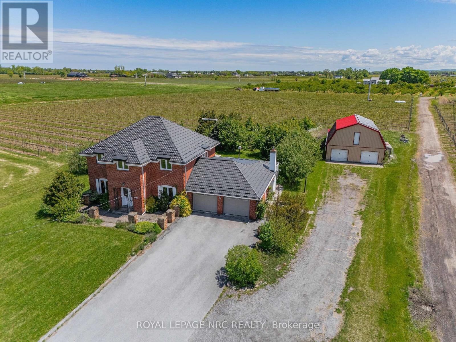 Property Photo:  631 Four Mile Creek Road  ON L0S 1J0 