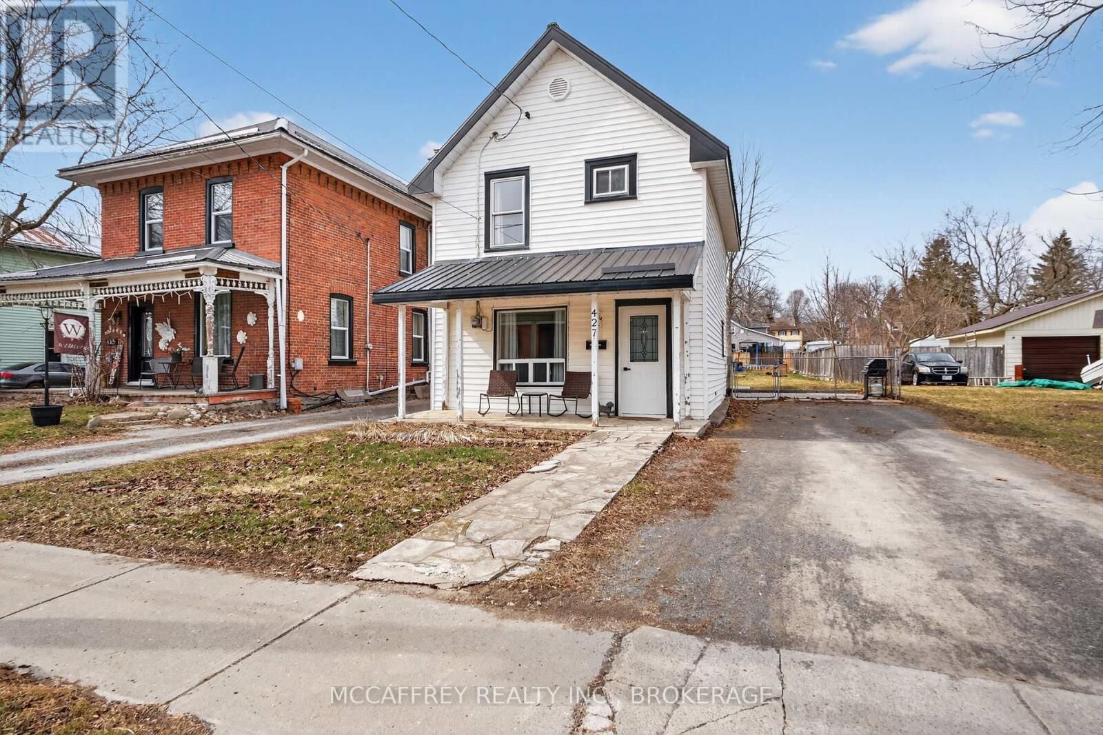 Property Photo:  427 Thomas Street  ON K0K 1X0 
