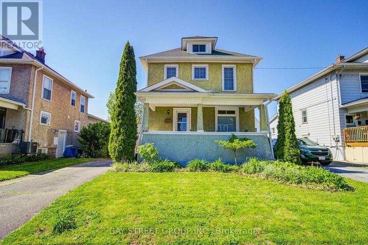 Property Photo:  4680 Eastwood Crescent  ON L2E 1B5 