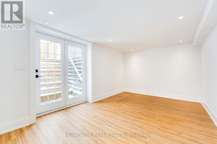 Property Photo:  103 Malvern Avenue 1  ON M4E 3E6 