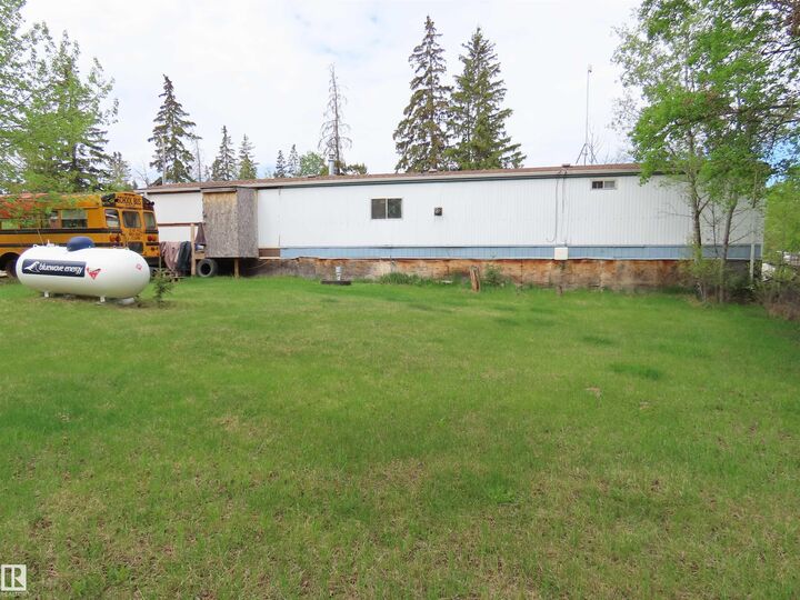 Property Photo: 2304 Twp Road 545 AB T0E 1N0