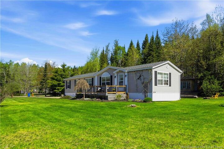 Property Photo:  4 Cedar Street  NB E3B 9C4 