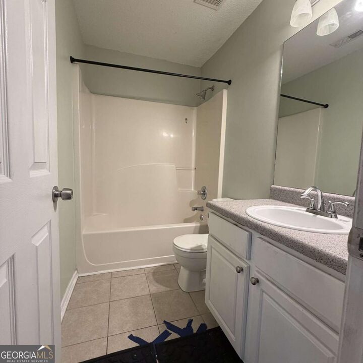 Property Photo:  204 Gallant Lane SE 26  GA 30126 