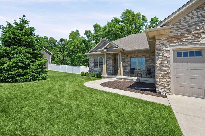Property Photo:  715 Vanessa Way  IN 46347 
