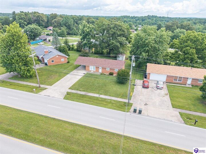 Property Photo:  748 N Logsdon Parkway  KY 40160 