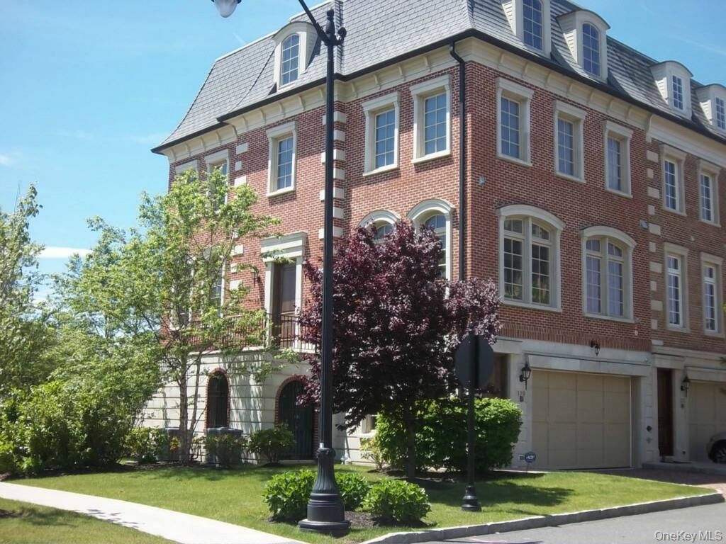 Property Photo:  129 W Main Street 129  NY 10591 