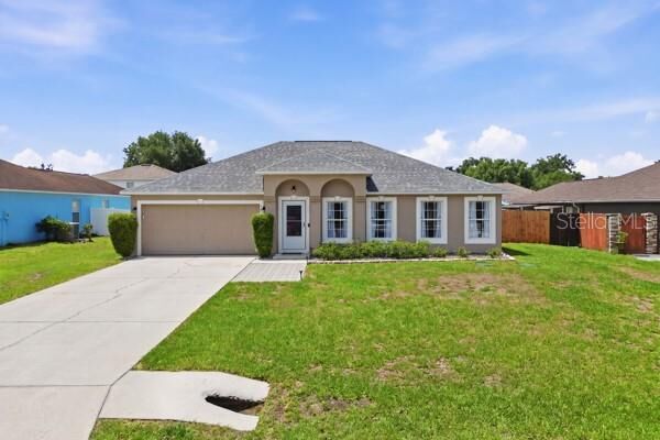 Property Photo:  3857 Sleepy Hill Oaks Loop  FL 33810 
