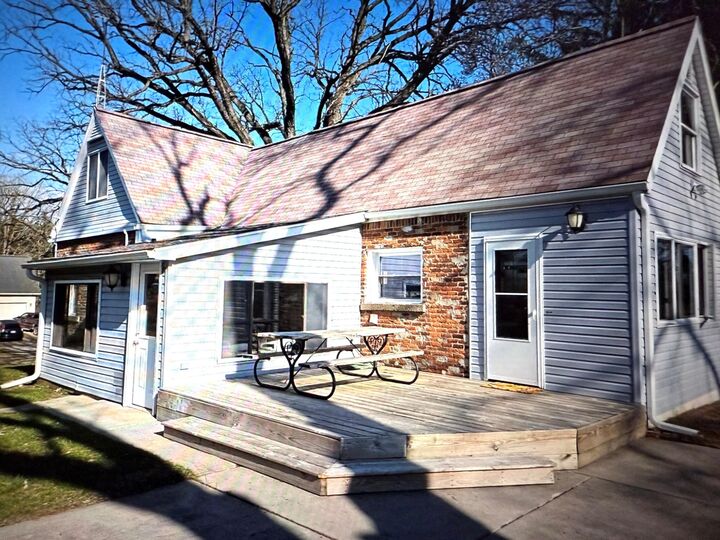 Property Photo:  16683 Winters Road  MI 49240 