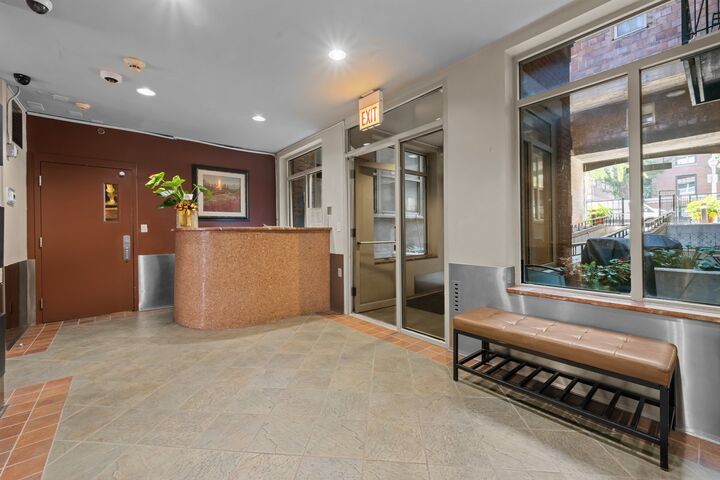 Property Photo: 1500 W Monroe Street 409 IL 60607