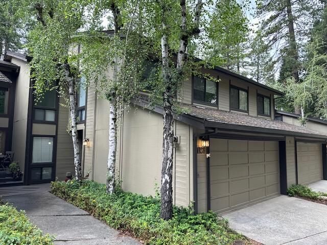 Property Photo:  1128 Fairway Court  CA 95247 