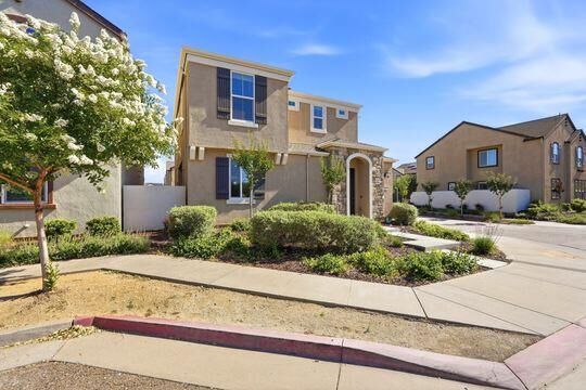 Property Photo:  1057 Provence Village Drive  CA 95747 