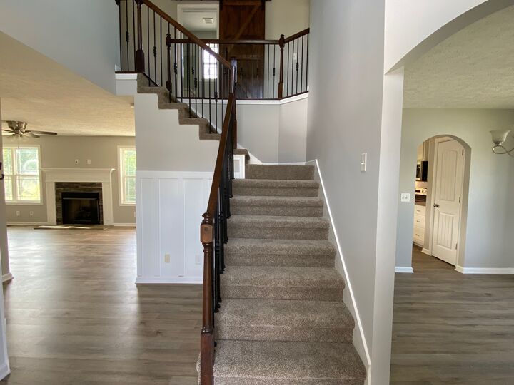 Property Photo: 412 Calamian Ct TN 37040