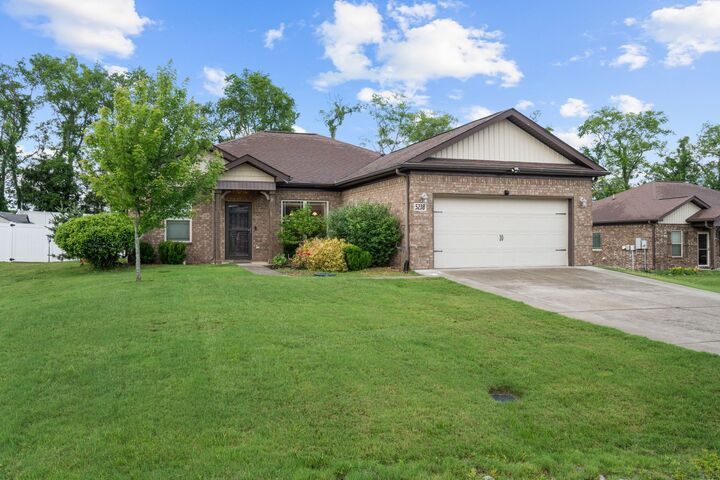 Property Photo:  5238 McKinnley Dr  TN 37034 