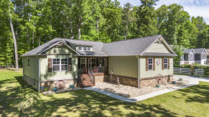 Property Photo:  330 Old Tasso Place NE  TN 37312 