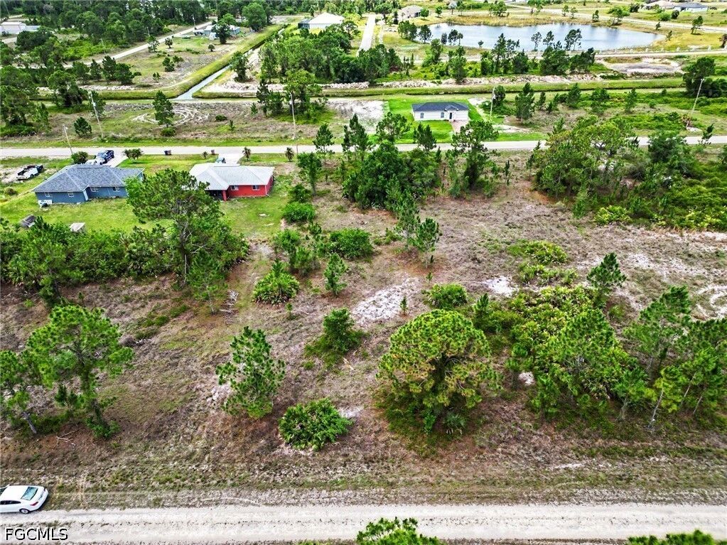 Property Photo:  1046 Chandlee Street  FL 33974 