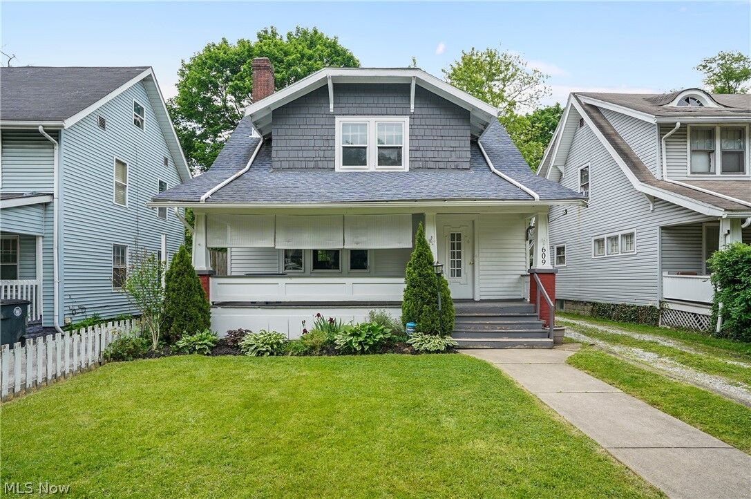 Property Photo: 609 Storer Avenue OH 44320