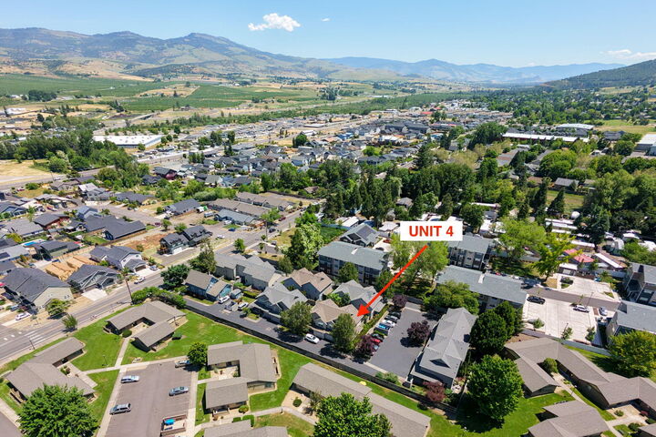 Property Photo:  228 Talent Avenue 4  OR 97540 